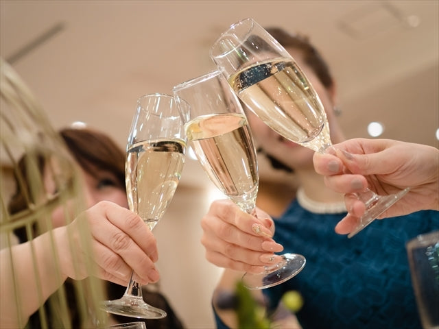 バブルマシンで結婚式をふわふわ幻想的に！レンタル演出活用法