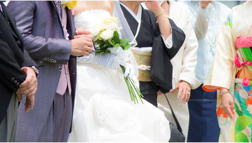 【結婚式】故人に対する配慮や遺影の持ち込み